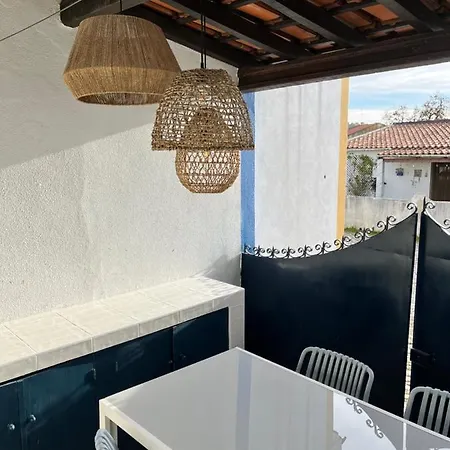 Valentine's House Дом отдыха Обидуш